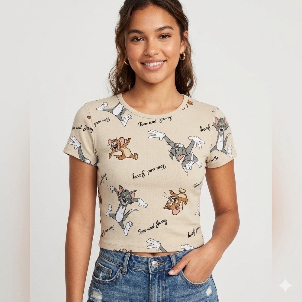 Tom‎ & Jerry Tshirt Juniors XL Beige Crop Baby Tee Graphic Retro Novelty Cartoon